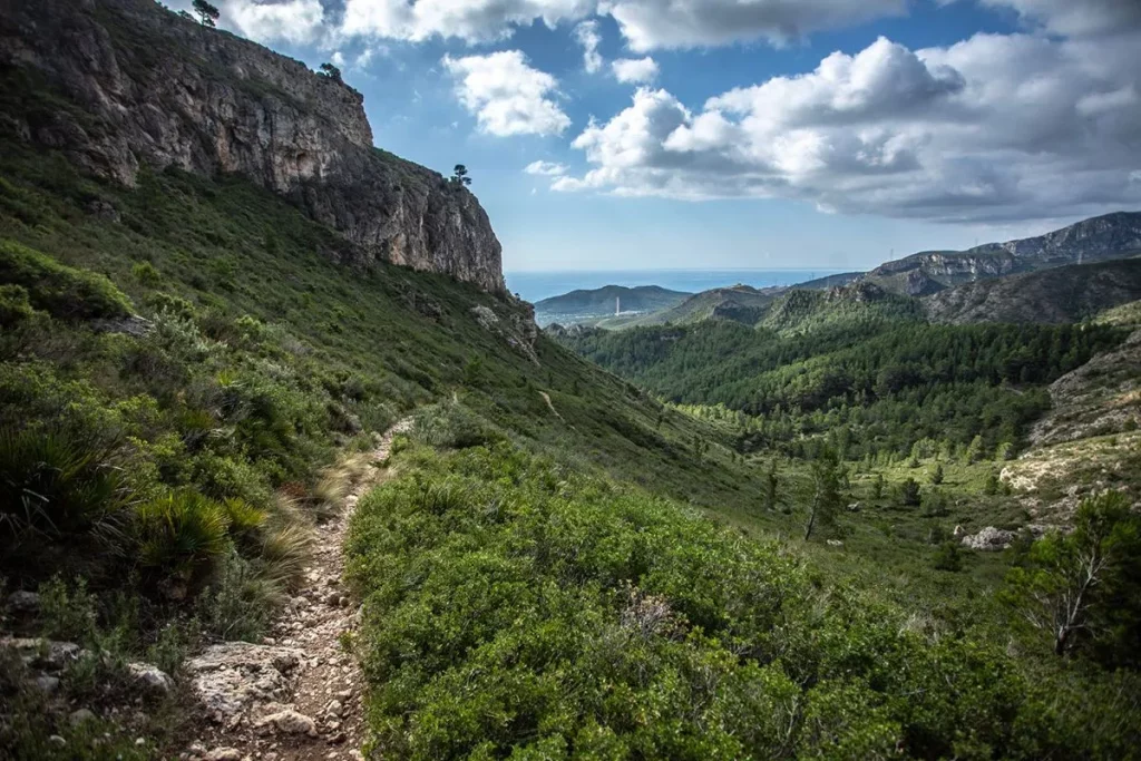 Hospitalet route to Vall de Llors