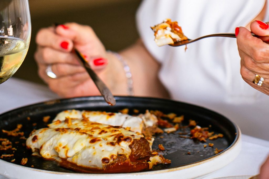 Plato de canelones del restaurante Castillo de Javier de Salou.
