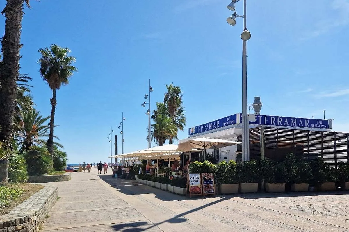 La terraza de Terramar en Salou.