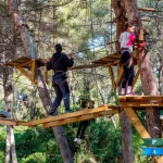 Circuits entre els arbres a Tarragona, en plena natura-
