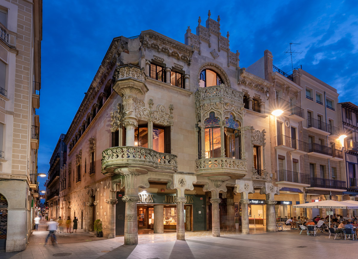 casa-navas-reus-exterior-2.jpg