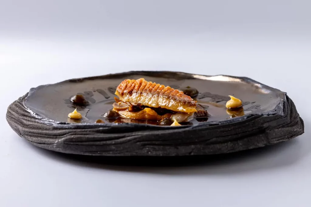 Plat representatiu dels restaurants d'alta cuina a la Costa Duarada i les Terres de l'Ebre.