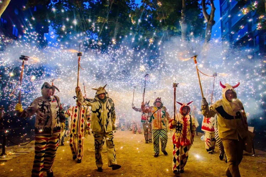 Ball de Diables a la Baixada del 25 de setembre, passeig de Misericòrdia