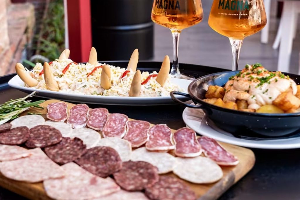 Tapas en el restaurante Cal Blay de la Tarraco Arena de Tarragona